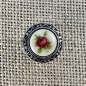 Preview: Knopf R1 mit Blumeneinlage | Dirndl- und Trachtenknöpfe