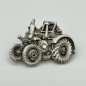 Preview: Traktor-Anstecknadel "Retro-Bulldog" im Antik-Silber-Look