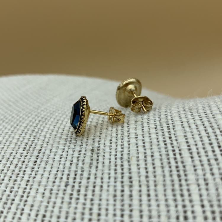 Ohrstecker Royalblau Total