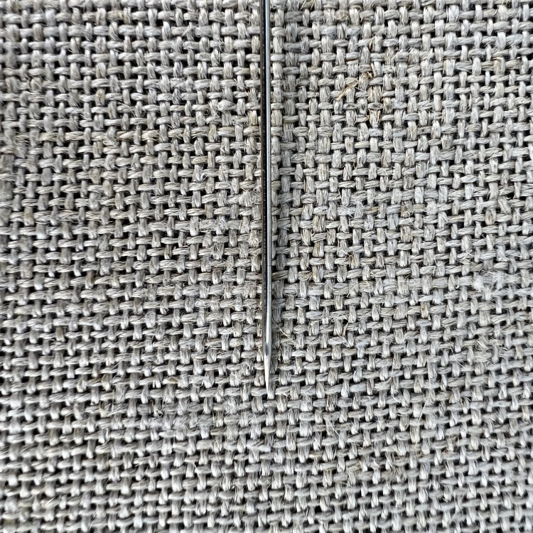 Eichelnadel Detail-Nadel | Trachtenschmuck und Trachtenaccessoires für dein Gewand