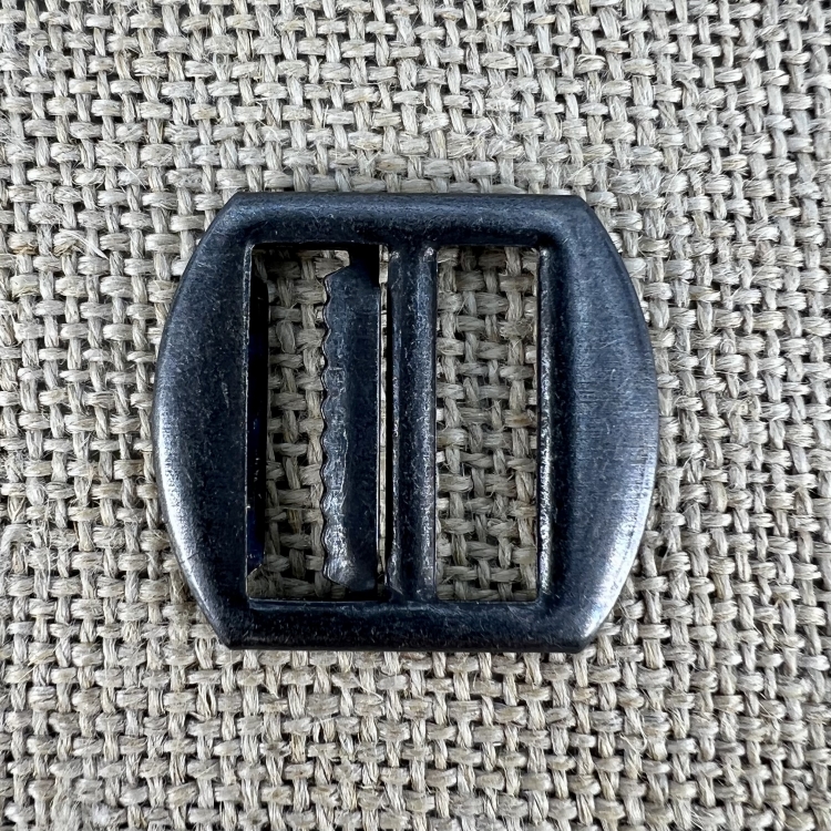 Westenschließe Alt-Silber