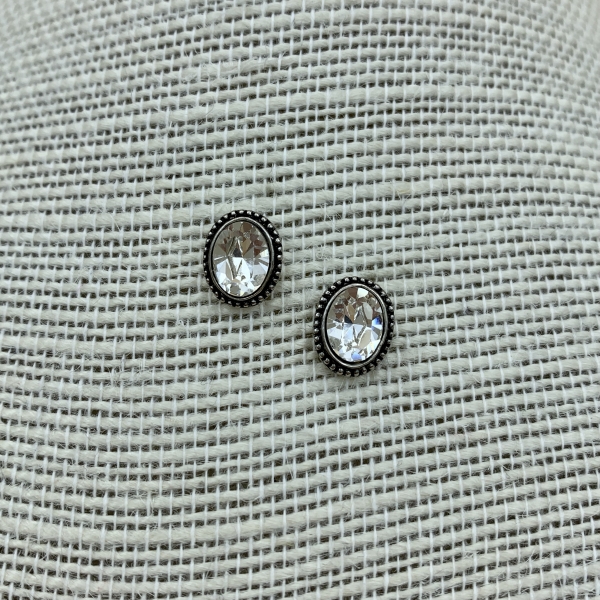 silberne Ohrstecker „Anne“ mit ovalen Swarovski®-Kristall