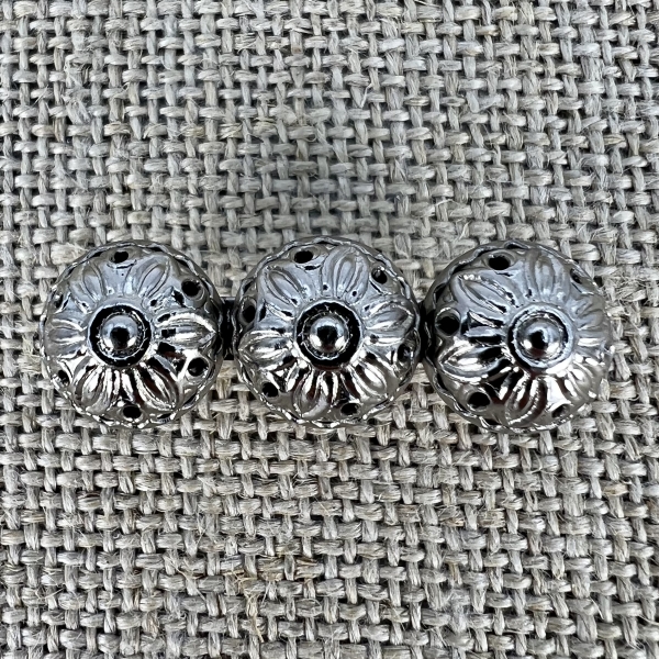 Anstecknadel Gesamt | Trachtenschmuck und Trachtenaccessoires für dein Dirndl