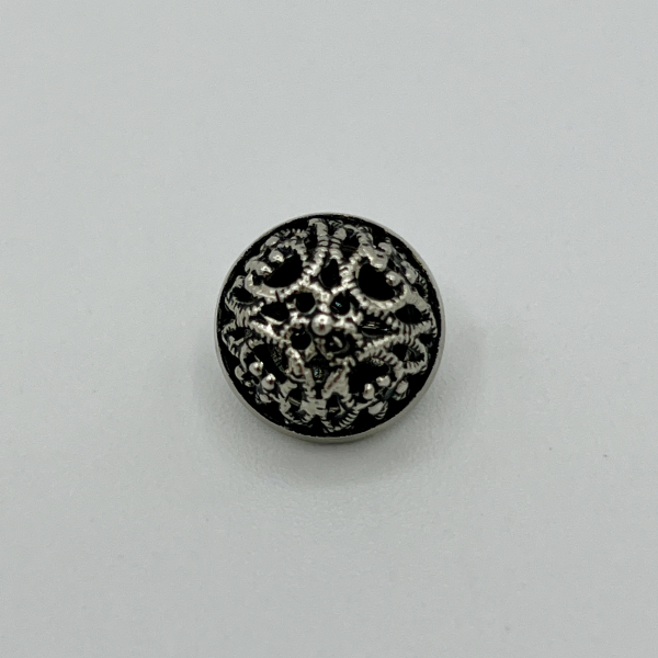 Trachtenknopf in Altsilber – Filigranes Ornament-Design