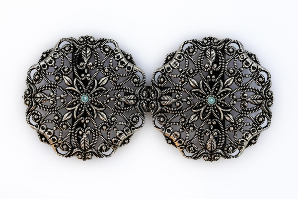 Schürzenschließe vorne | Trachtenschmuck und Kurzwaren aus Oberbayern